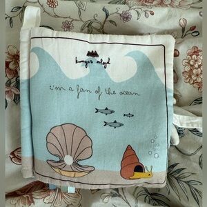 Konges Slojd baby ocean fabric book